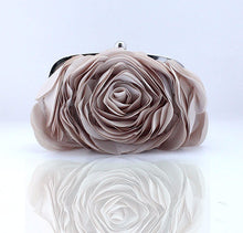 Fashion Flower Clutch Bag