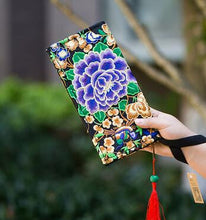 Ethnic Embroidery Wallet Bag