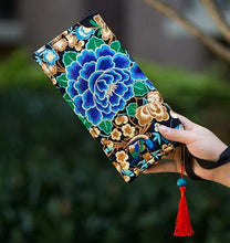 Ethnic Embroidery Wallet Bag