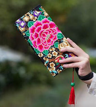 Ethnic Embroidery Wallet Bag