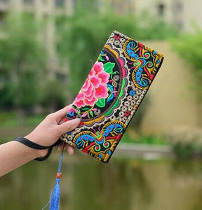 Ethnic Embroidery Wallet Bag