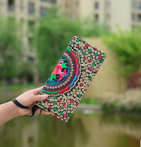 Ethnic Embroidery Wallet Bag