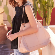 One-shouldered Handbag