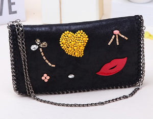 2018 New Women Clutches Mouth Beading Crack Leather Ladies Messenger Bags High Quality Crossbody Bags Day Clutch Party Purses